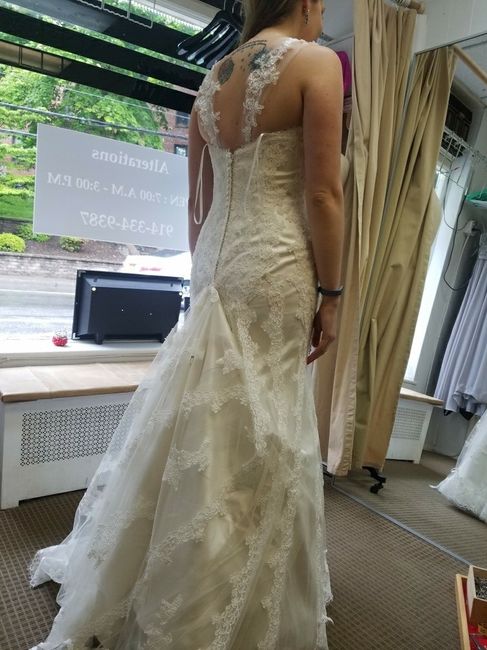 SHOW ME YOUR MERMAID DRESSES!