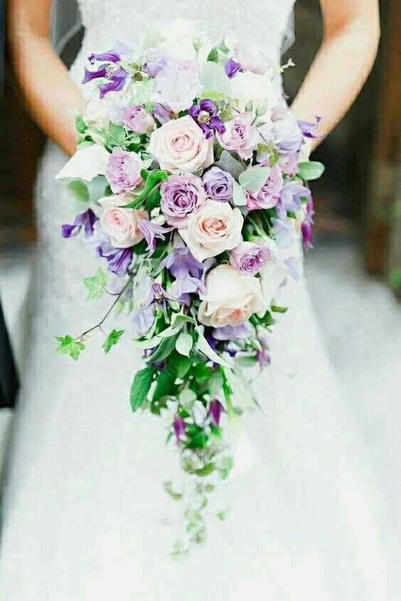 , let's see your wedding bouquet  ladies!!