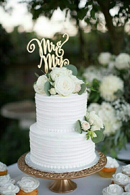 Cake cake cake . Show me your cake .