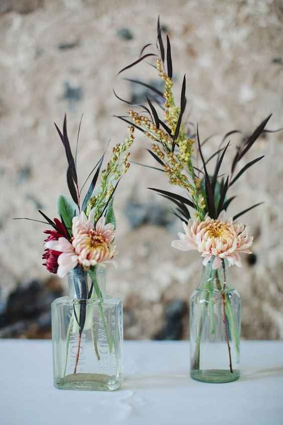 Floral options for small tables - 1