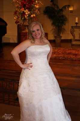 Ok,I think it's been a week or so...DRESSES PLEASE?! *whines