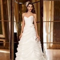 Help on choosing a dress.  Which dress do you think is prettier?