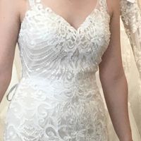 Need to find lace that matches dress to make sleeves! - 1
