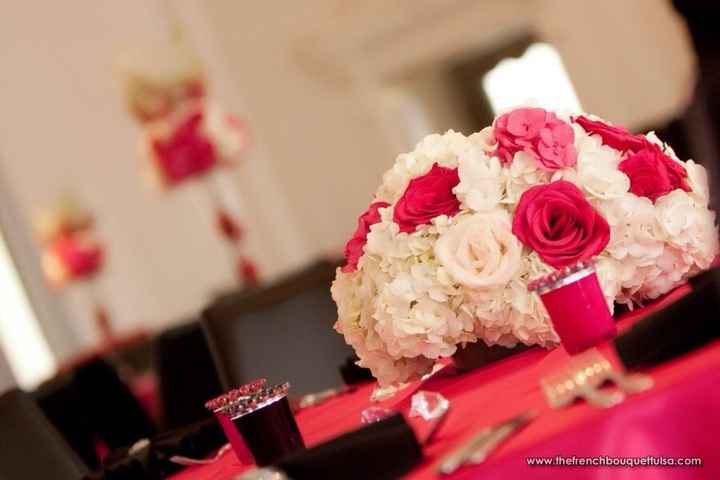 Show and tell!!! Table decorations/centerpieces???!