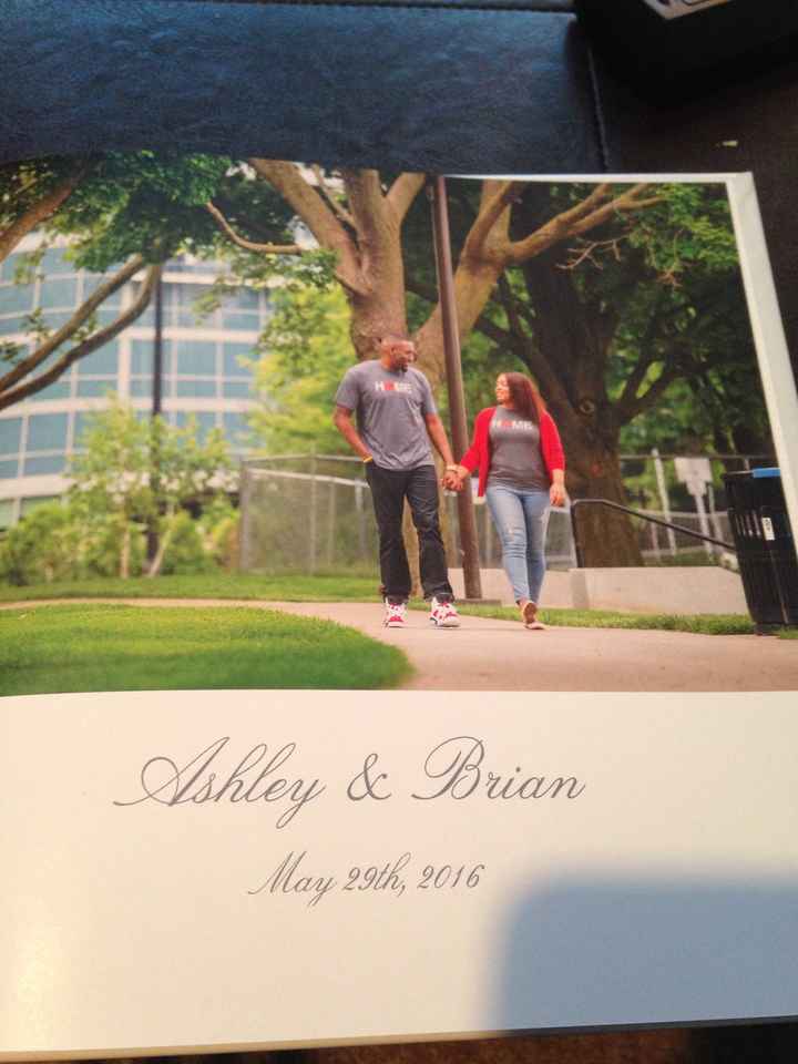 Free Guestbook from Shutterfly arrived.. & it's perfect!!