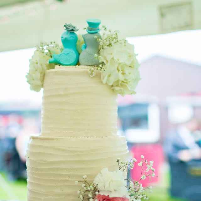  Show me your cake toppers! - 1