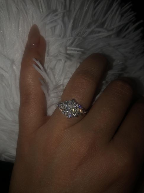Brides of 2022! Show us your ring! 7