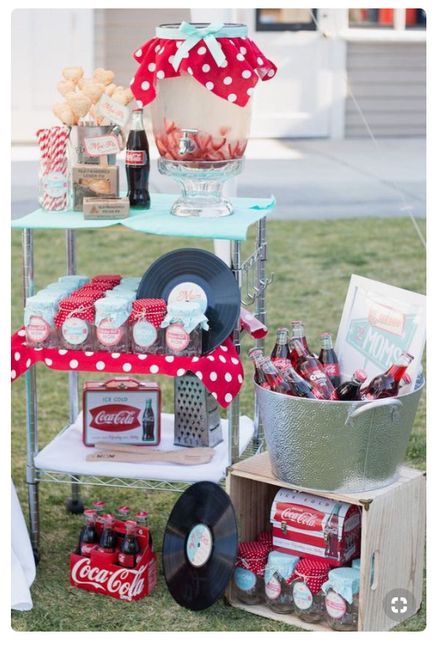 1950's wedding decor