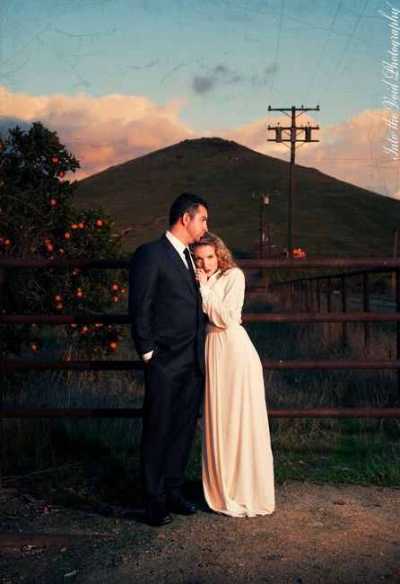 Sneak Preview - Engagement Photos!