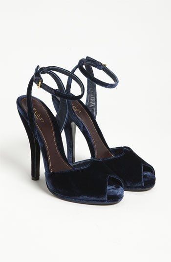 Show me your SHOES!