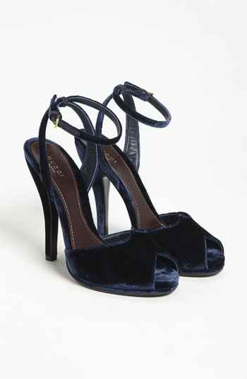 Show me your SHOES!