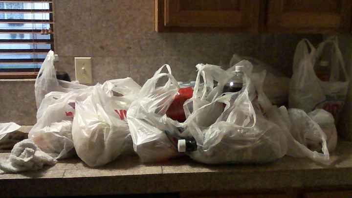 nwr   baby shower is today.....