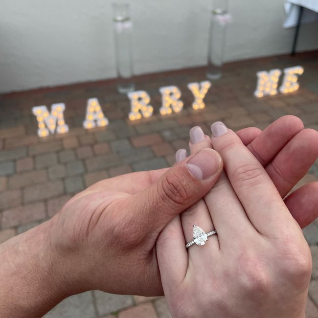 Brides of 2022! Show us your ring! 13