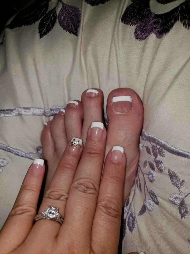 Nails are done....eeeekkk - 2