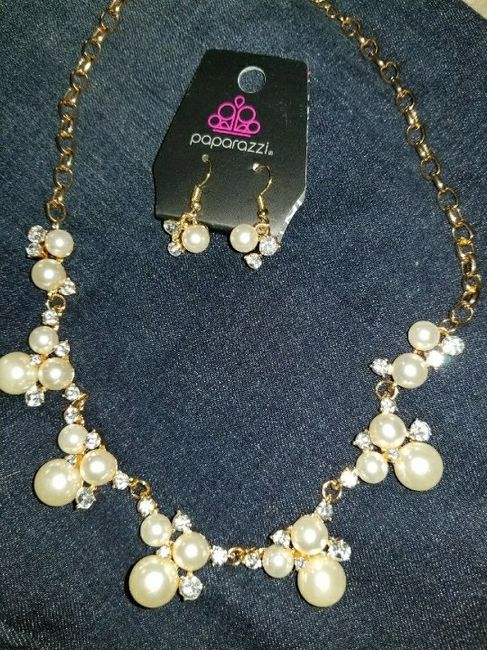 Second choice jewelery - 1