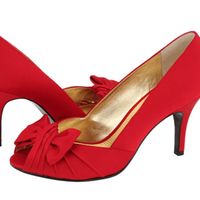 Shoe crisis! Closed-toe mid-heel wedding shoes impossible to find