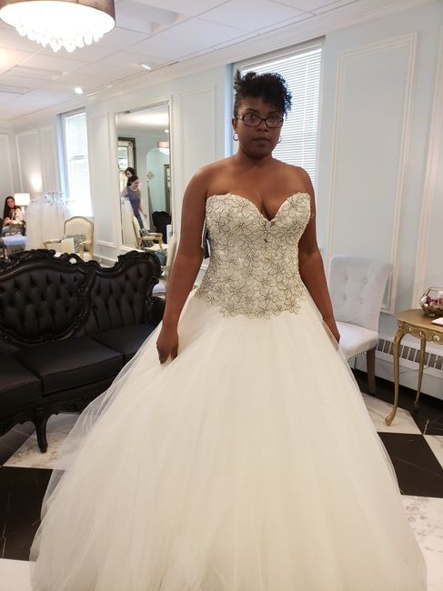 Who wants to share their gorgeous dress photos with me? - 1