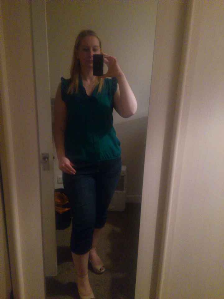 Engagement photo shoot clothes - pics