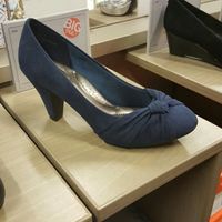 picking wedding shoes