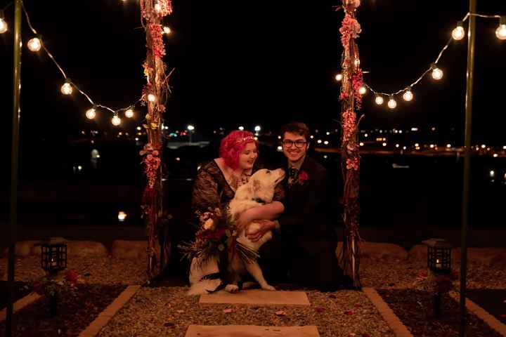 I love my SIL's dog so much!! She's perfect and we had to get a picture with her!