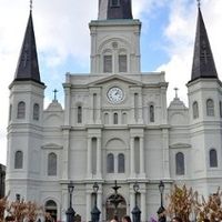 LADIES HELP!! AM I OVER REACTING?