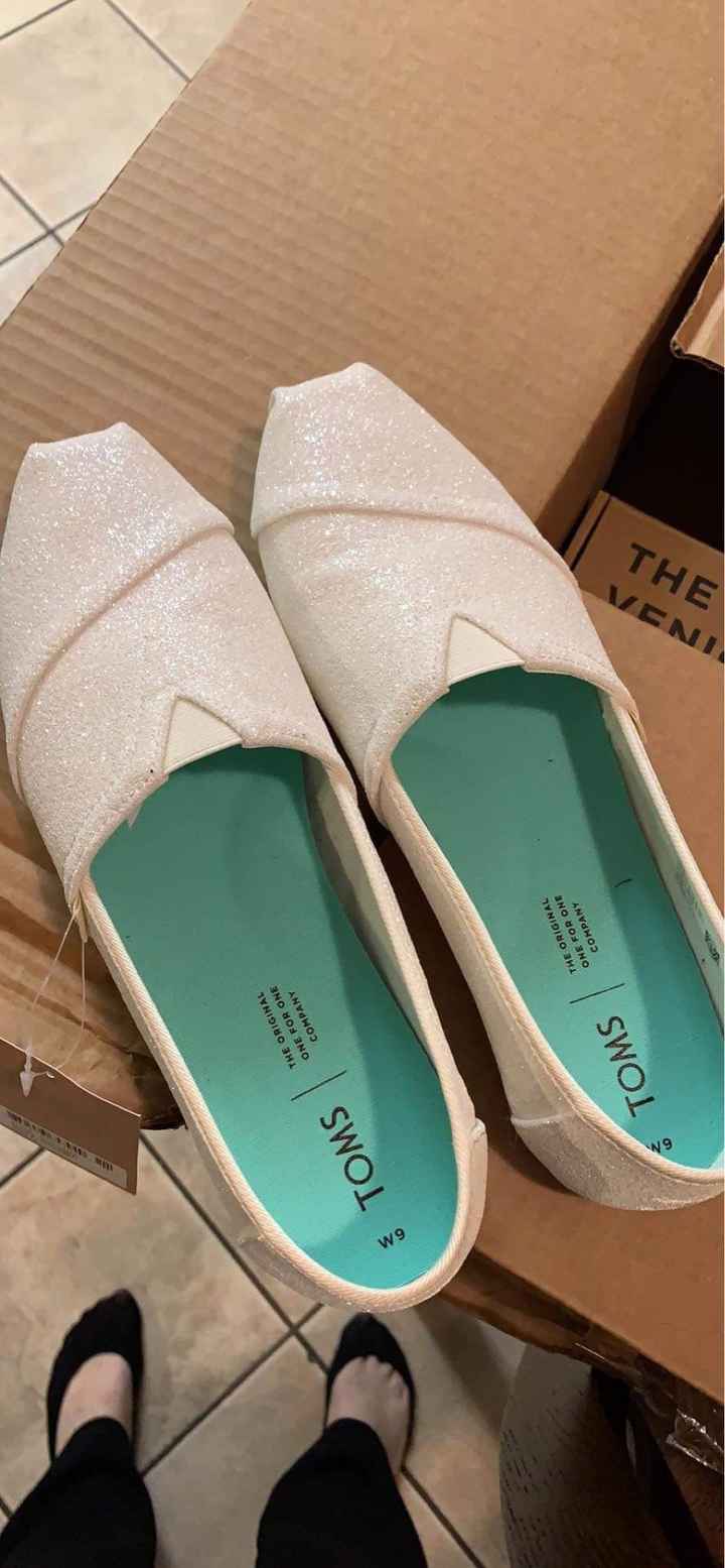 Curious what everyone's wedding shoes look like? - 1