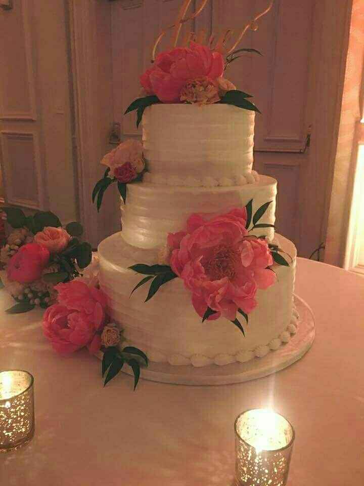 Show me your non-fondant wedding cake!