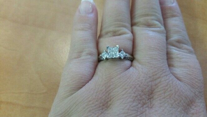 Lets see those E-Rings and Wedding Rings!