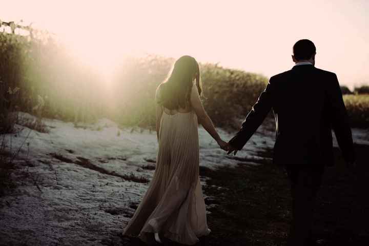 Share your favorite engagement photos!