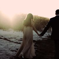Share your favorite engagement photos!