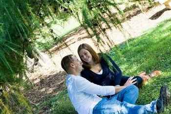 Engagement Pictures (sneak peek)