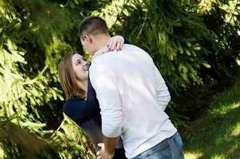 Engagement Pictures (sneak peek)