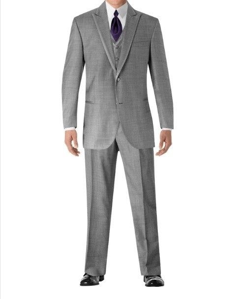 What color tux should my FH and his guys wear?