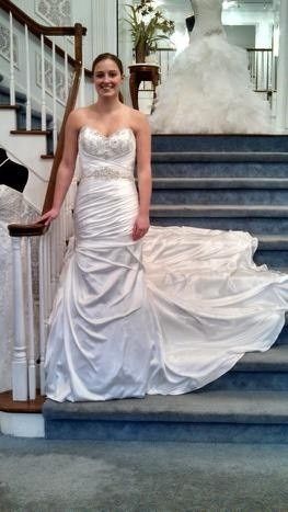 My dress!!!! =] Any other Mori Lee brides?