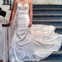 Waiting on my dress, so let me see yours and your accessories!