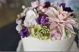 mini-cake centerpieces?? can't decide if its a bad idea or not...