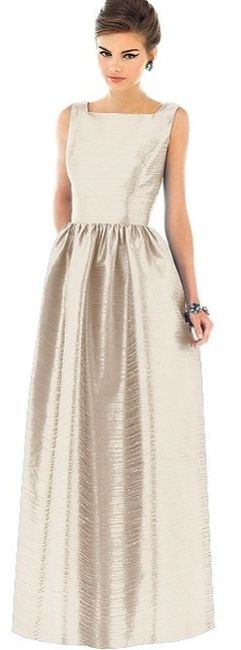 HELP - Deciding bwt. 2 BM dresses