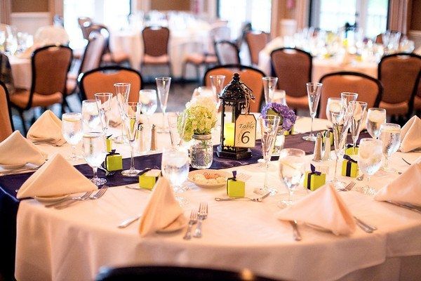 Share your centerpiece inspiration or photos !