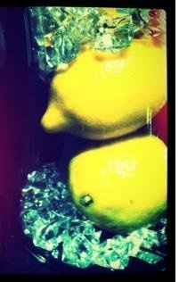 Granny smith apple centerpieces in an aquarium?