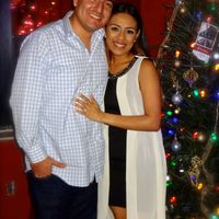 Today is exactly one month of being Engaged and i wanted to share some pictures with you all :)