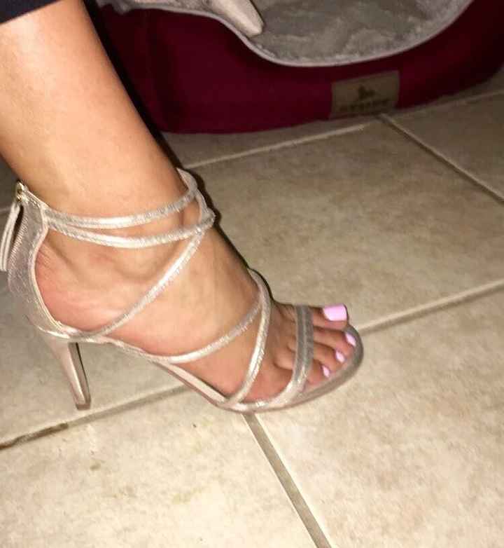 Let Me See Your SHOES!