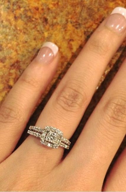 Let's see those beautiful rings lady's!