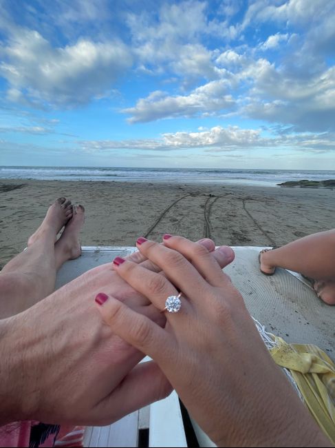 Brides of 2022! Show us your ring! 1