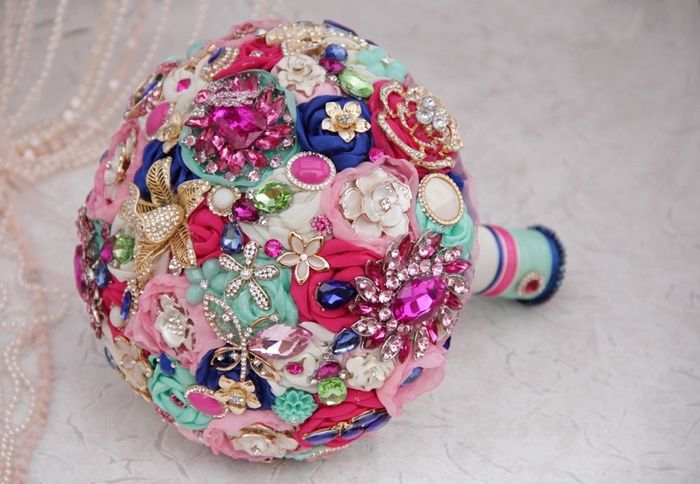 Bridal Brooch Bouquet