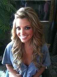 Did you wear your hair down for your wedding? Are you planning to? Pics?
