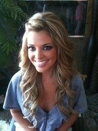 Did you wear your hair down for your wedding? Are you planning to? Pics?