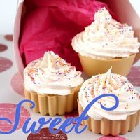 Awesome Bridal Shower Favor idea (or even wedding favor idea) Just HAD to share!