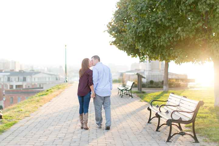 What did you wear for engagement pictures?