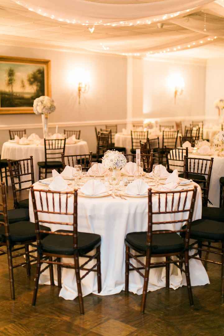 Tall, low, or mixed centerpieces?