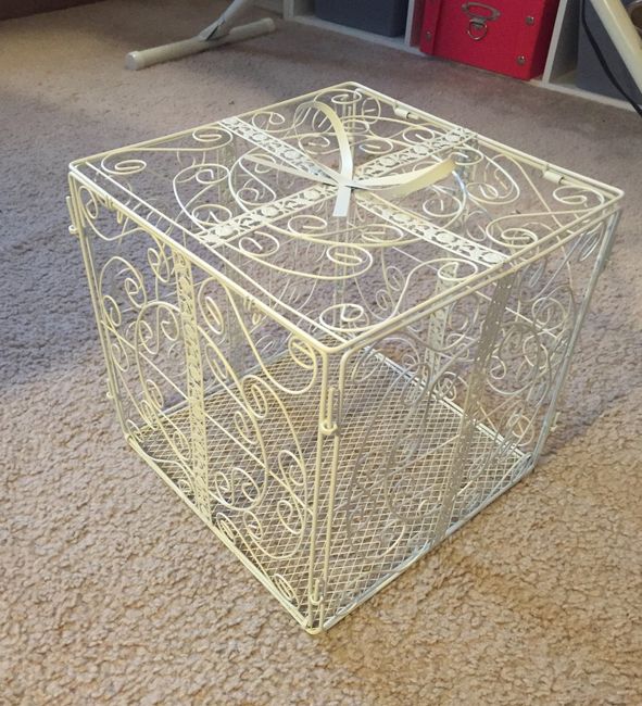 Show me your wedding card box. =)